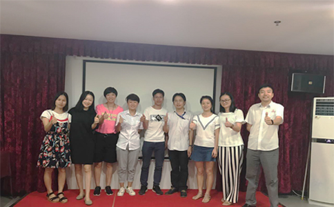  通發(fā)激光的家人們和各位美女初次見面！